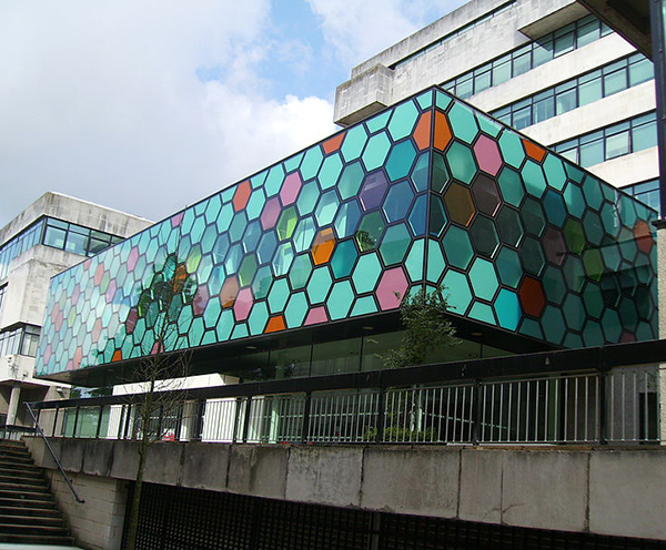 卡迪夫大學(xué)校景2